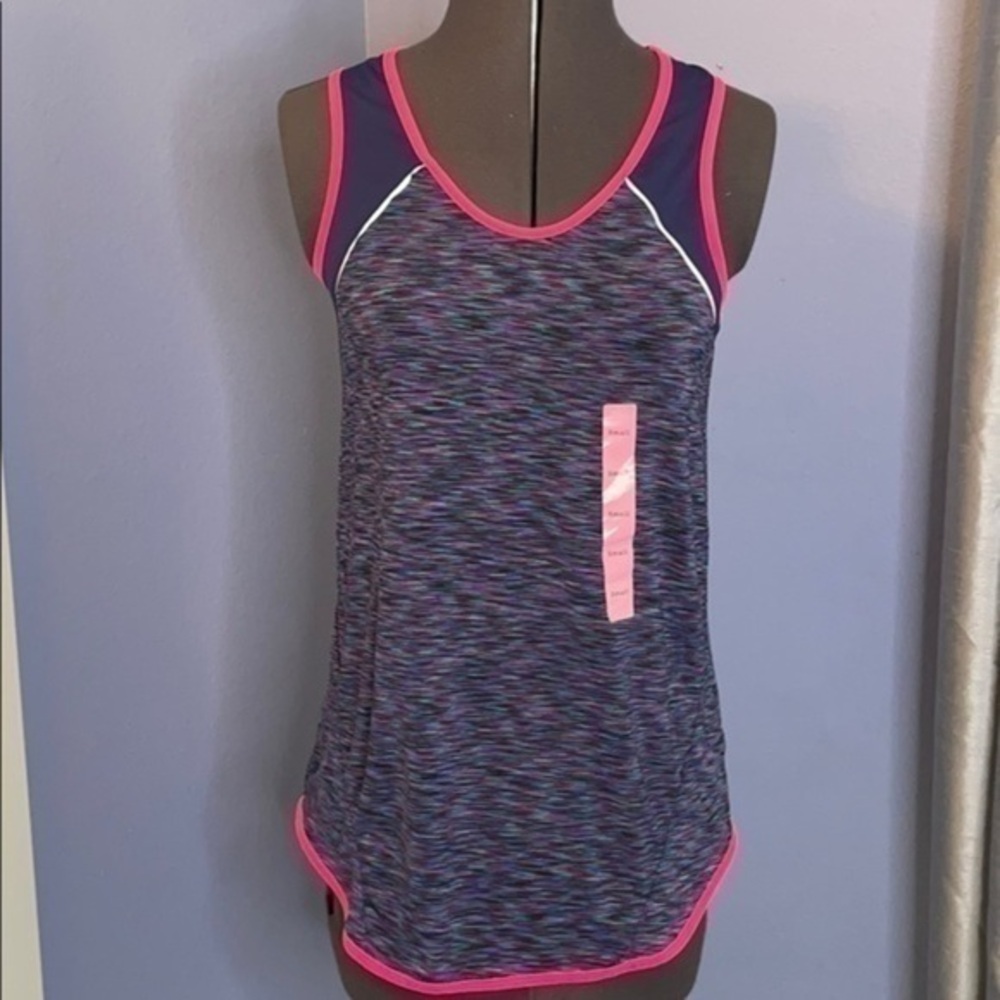 NWT Tangerine top Small work out tank NWT